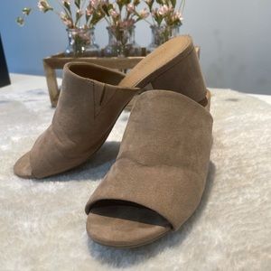 Christian Soriano Heels